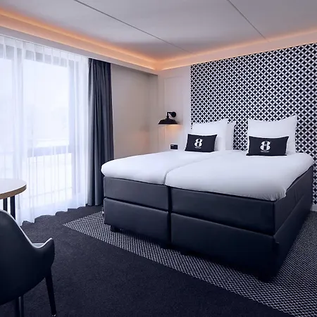 Gr8 Riverside Отель 3*