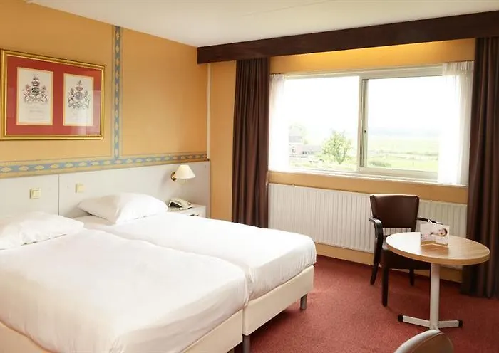 Otel Gr8 Riverside 3*